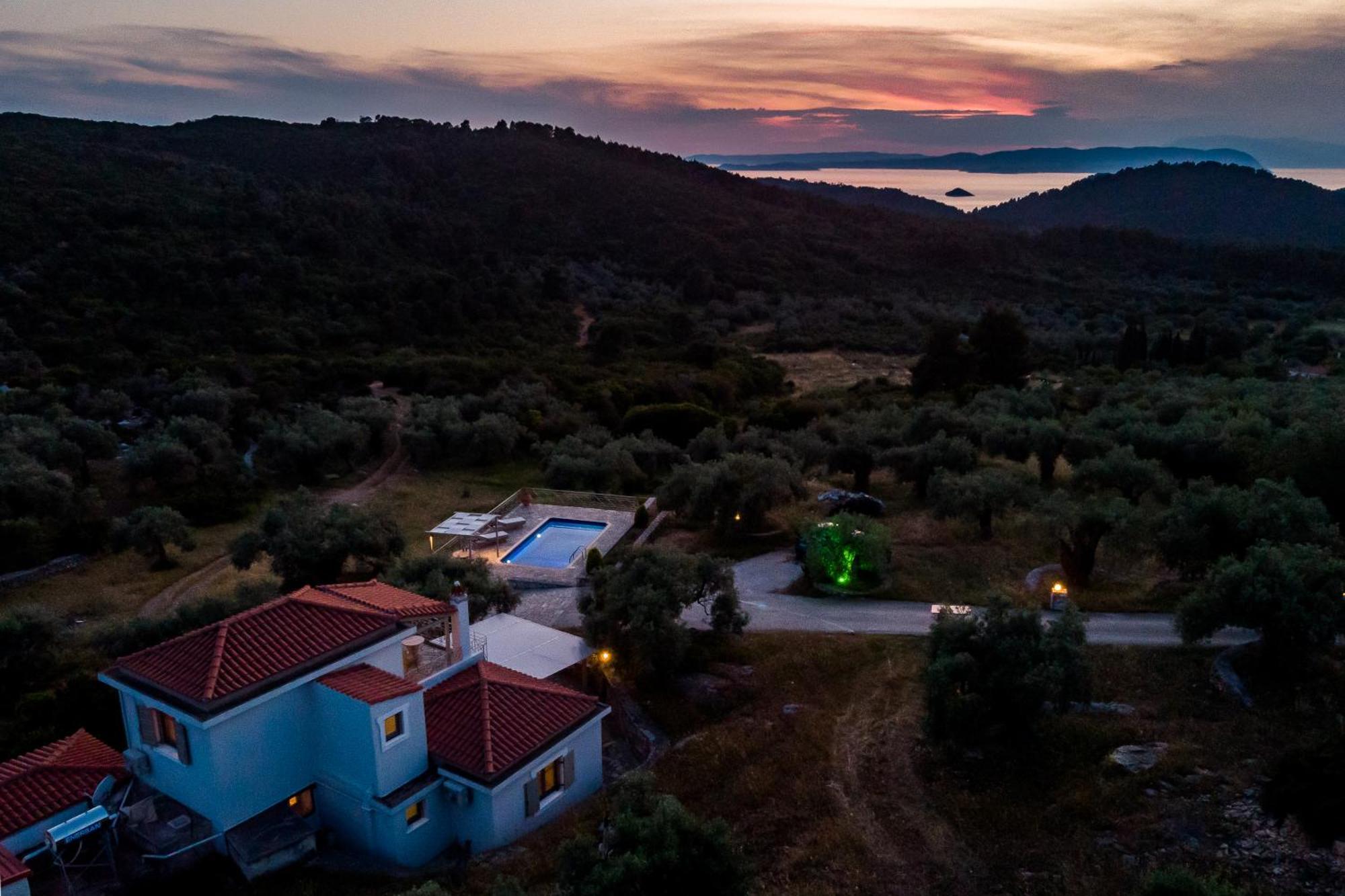 Villa Nektaria Alikias Bagian luar foto